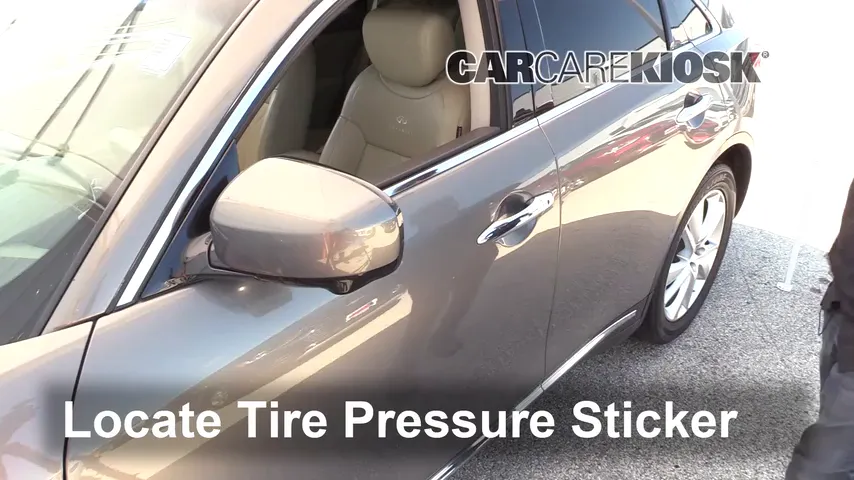 2014 Infiniti QX70 3.7L V6 Tires & Wheels Check Tire Pressure